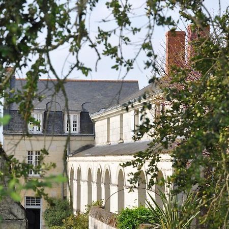 Bed and Breakfast Manoir De Boisairault Le Coudray-Macouard Экстерьер фото